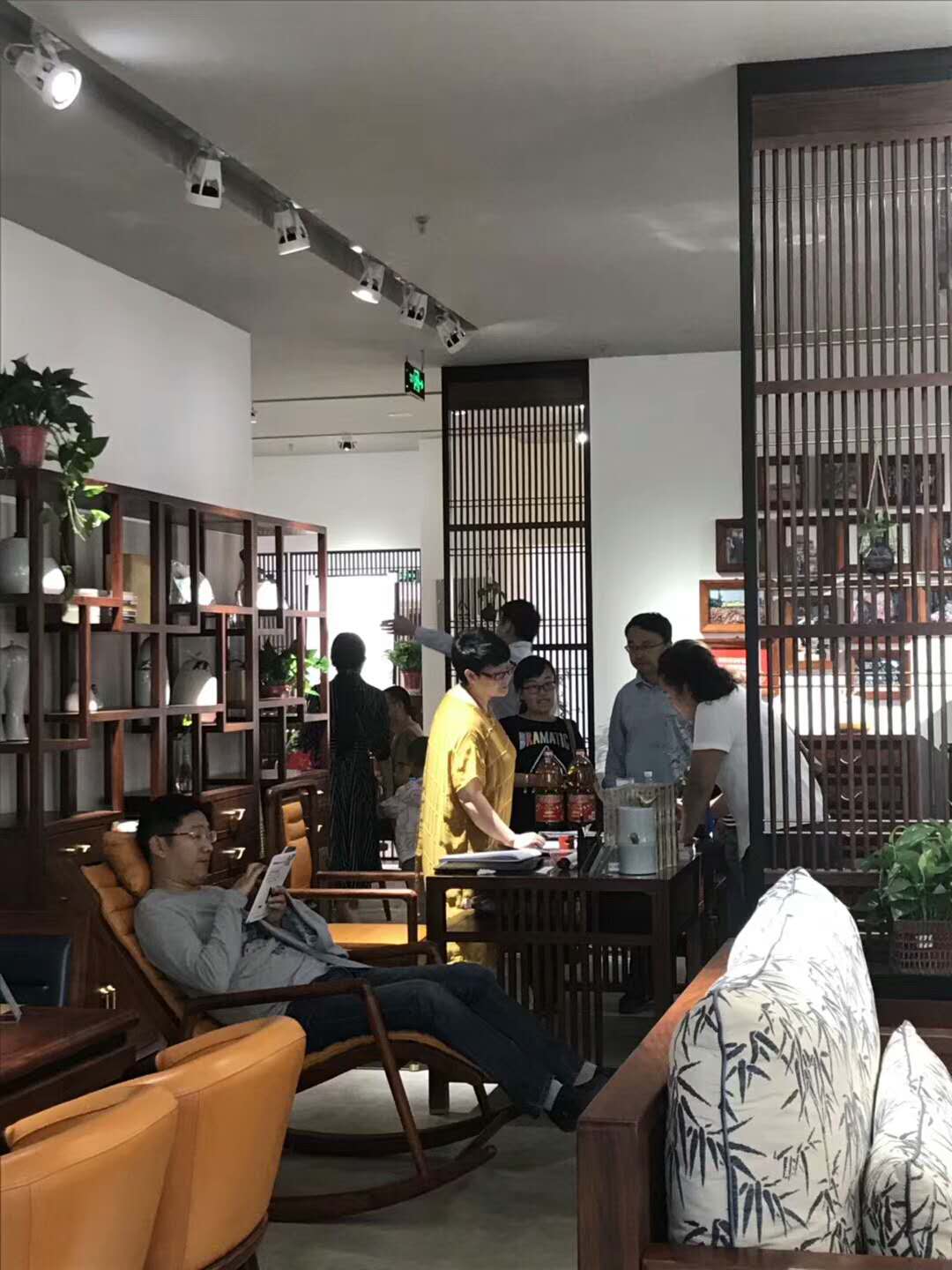 庆贺宜宾花梨院子二店,胡桃里店盛大开业