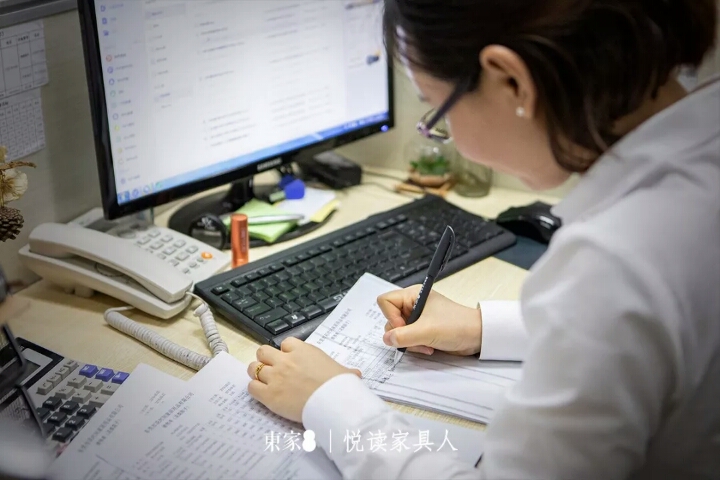 BJL平台人物志 | 李艳艳:永远站在客户的角度看问题